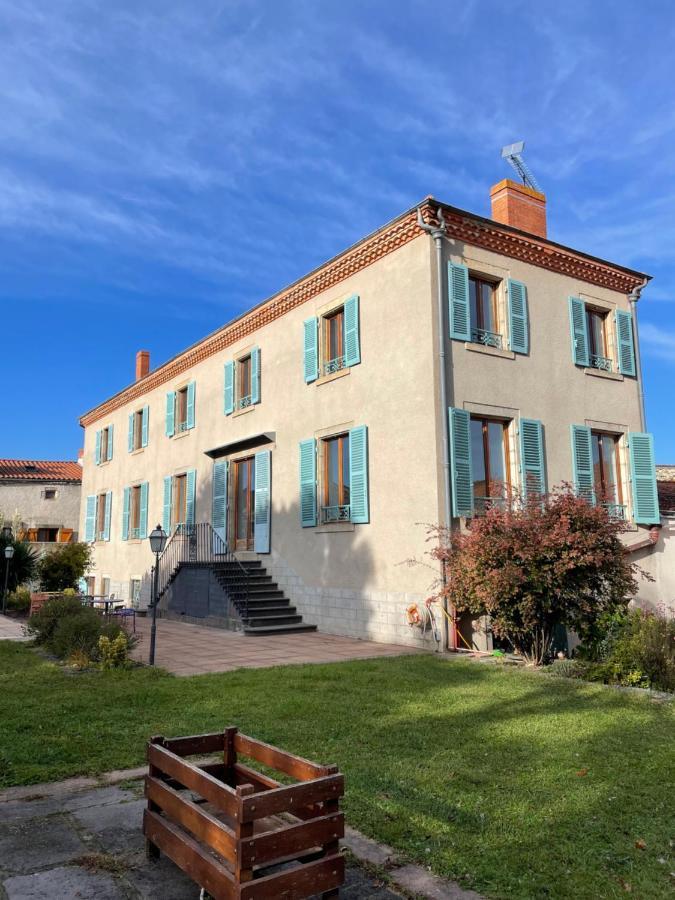 Le Clos Dagobert Acomodação com café da manhã Chadeleuf Exterior foto